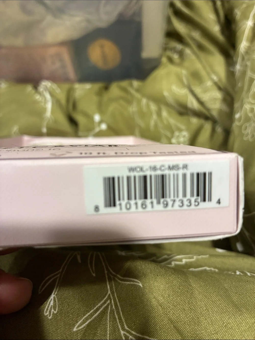 Velvet Caviar Pastel Iridescent Leopard MagSafe Case - Pink green for iPhone 16